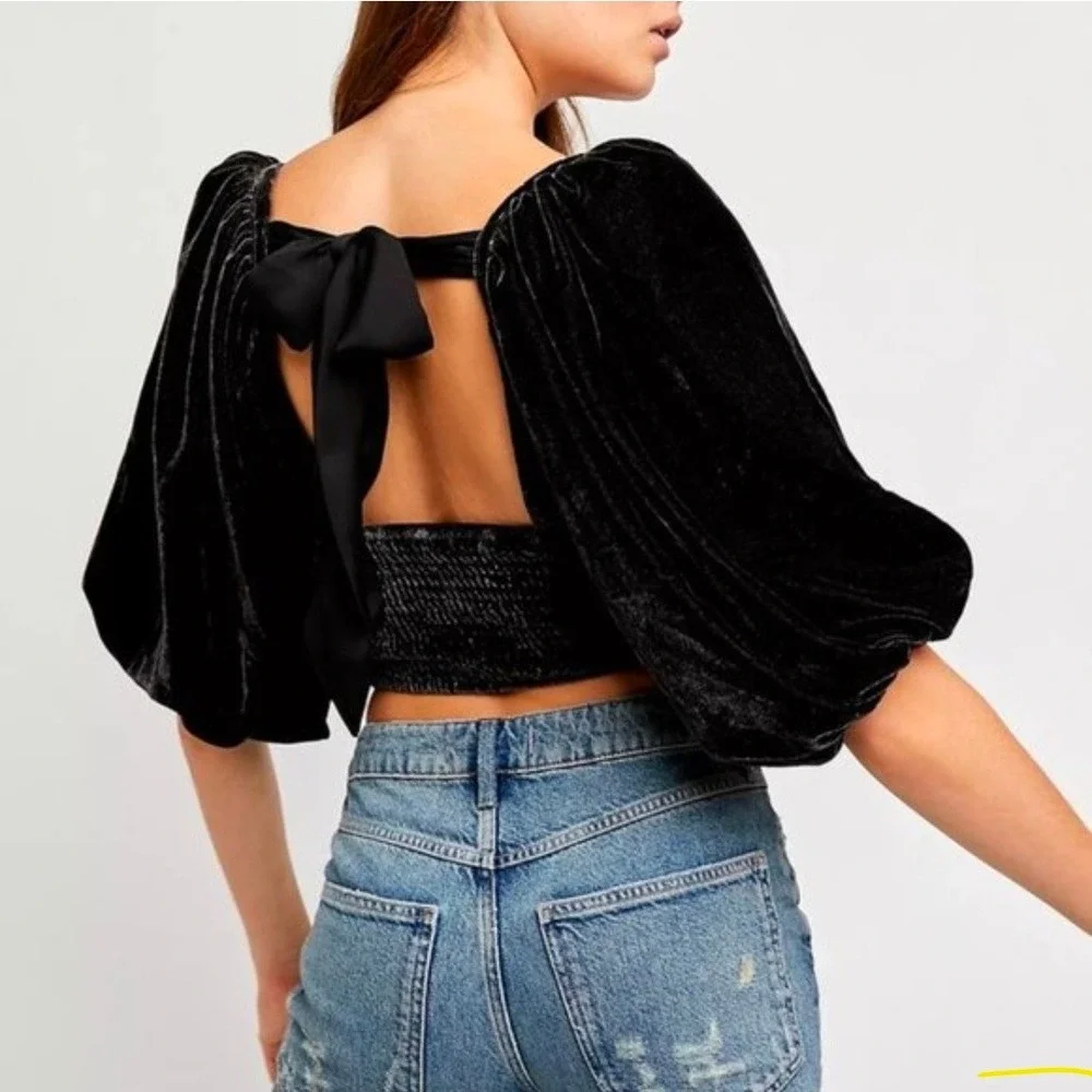 Free People Black Velvet Puff Sleeve Open Back Tie Bow Crop Top Size Medium